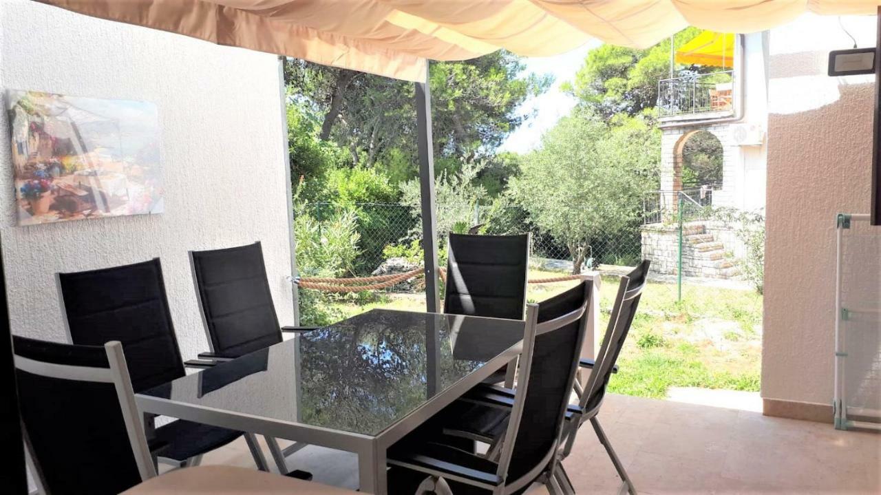 Ferienwohnung Apartmen Relax 200 m t Beach Rovinj Exterior foto