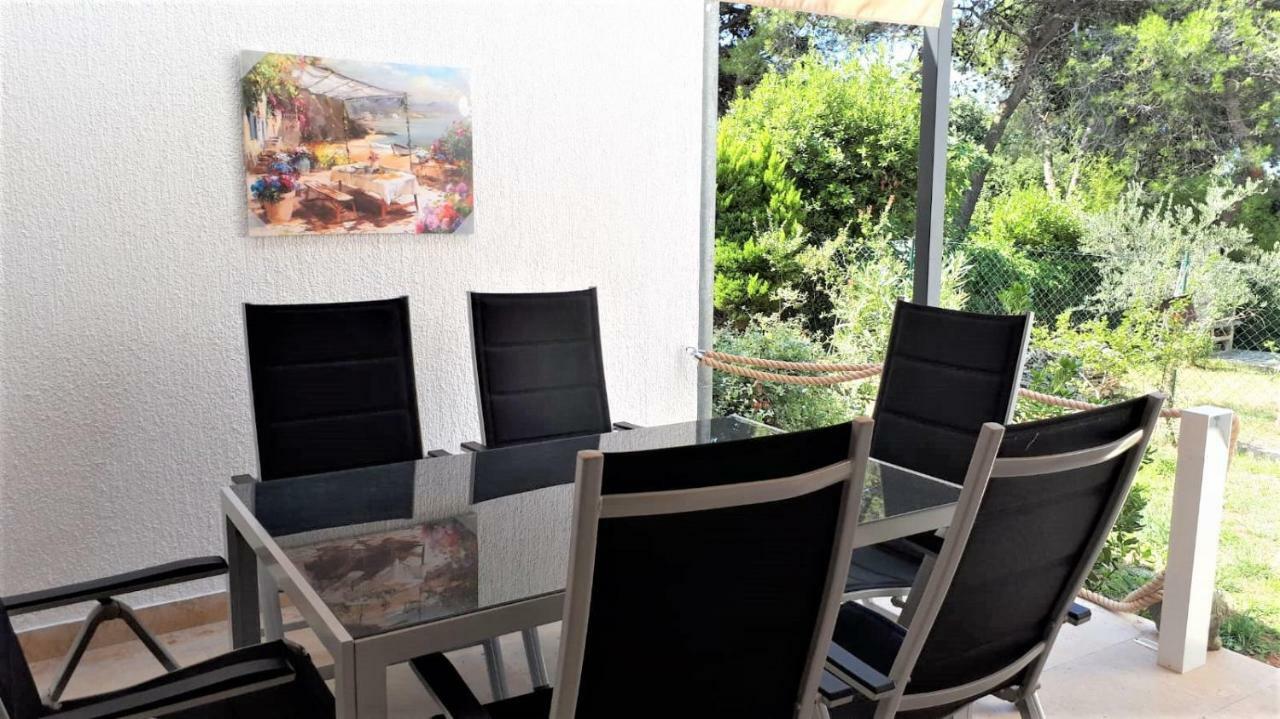 Ferienwohnung Apartmen Relax 200 m t Beach Rovinj Exterior foto