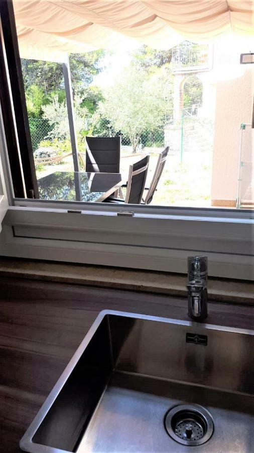 Ferienwohnung Apartmen Relax 200 m t Beach Rovinj Exterior foto